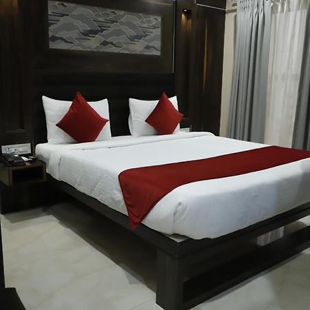 Hotel Trax International Dzsamsedpur Kültér fotó