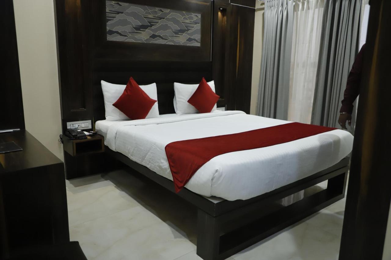 Hotel Trax International Dzsamsedpur Kültér fotó